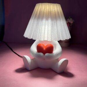 Loopy Lamp Shy – Real Photo